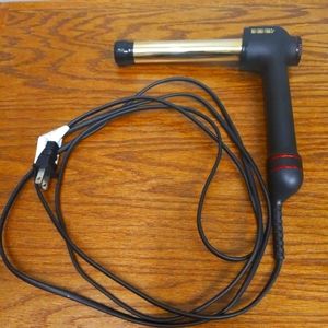 Ergonomic curling wand